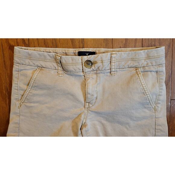 American Eagle Women Juniors Size 4 Tan Chino Shorts Stretchy - Picture 3 of 9